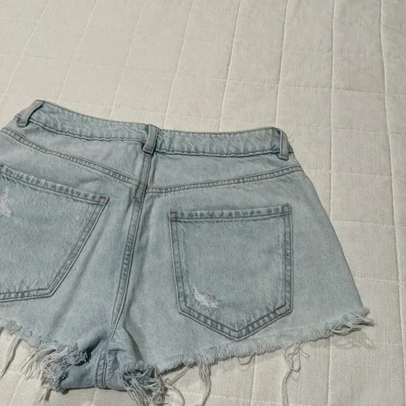 Garage Shorts - Picture 7 of 10